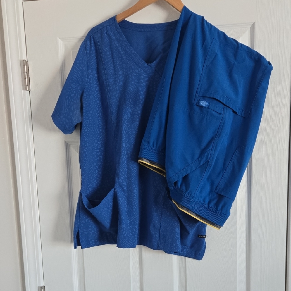 Jockey Women's Blue Scrub Set